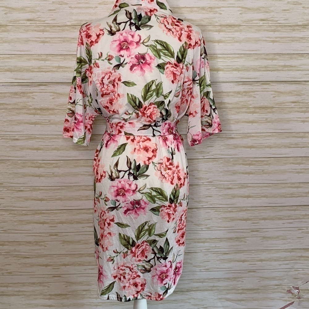 Show Me Your MuMu Robe - Picture 6 of 7